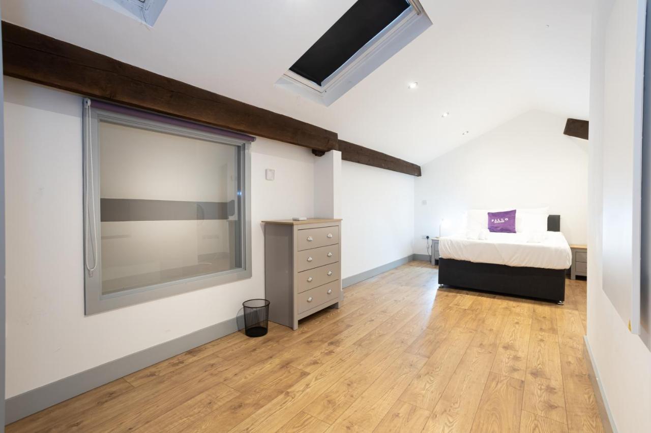 Pillo Rooms Serviced Apartments - Salford Манчестер Екстер'єр фото